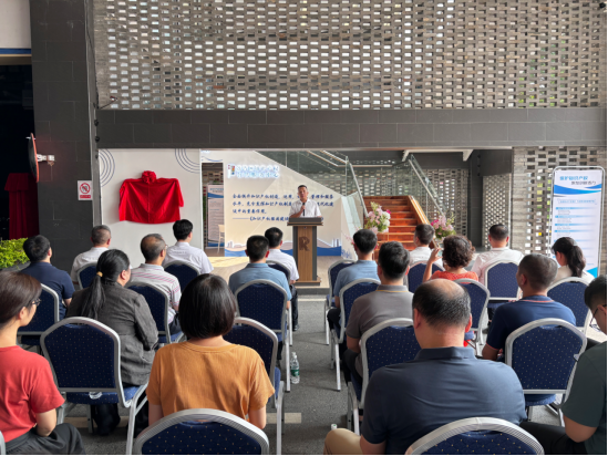 （三環(huán)）荔灣區(qū)：探索打造最小單位服務(wù)網(wǎng)點(diǎn)  推動(dòng)知識(shí)產(chǎn)權(quán)公共服務(wù)深入基層（20240913）1021.png